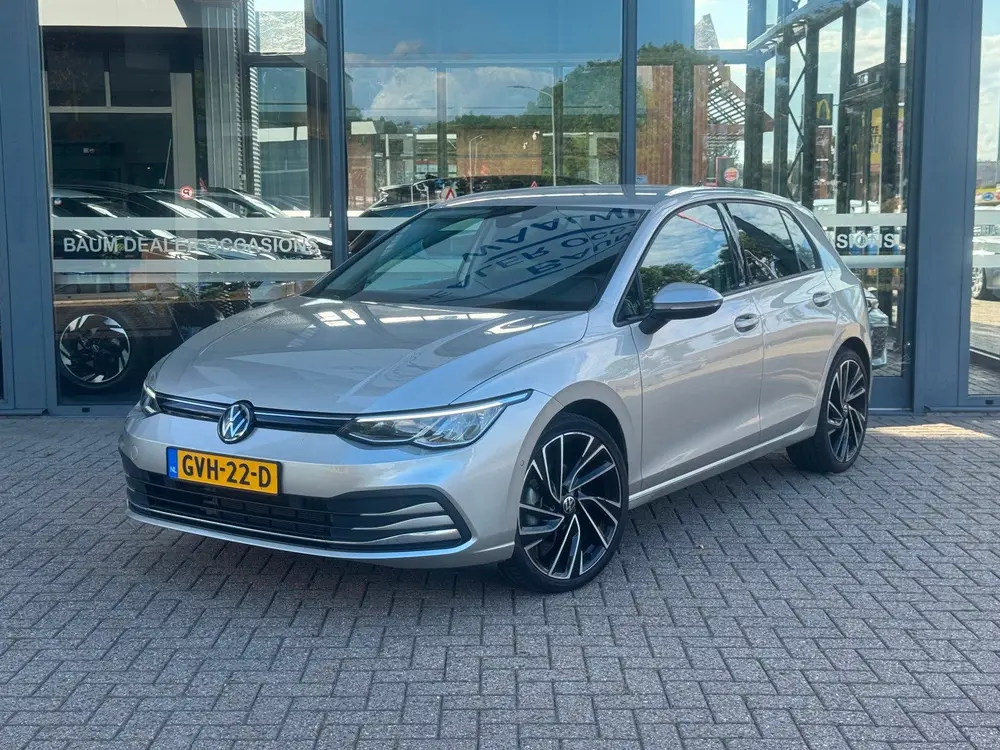 Volkswagen Golf 1.5 eTSI Move Airco Cruise Lmv Camera Vele o uit 2024