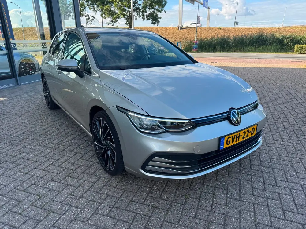 Volkswagen Golf 1.5 eTSI Move Airco Cruise Lmv Camera Vele o uit 2024, foto 11