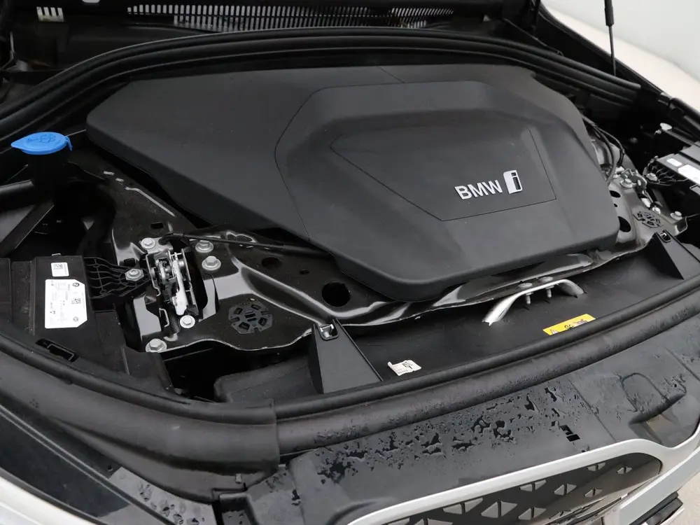 BMW iX1 xDrive30 M Sport 67 kWh (bj 2025 uit 2025, foto 4