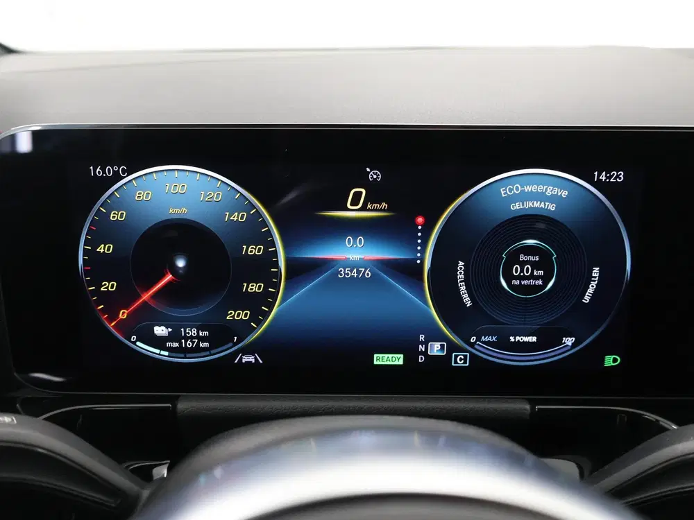 Mercedes-Benz EQA 250+ AMG Line 71 kWh uit 2024, foto 12