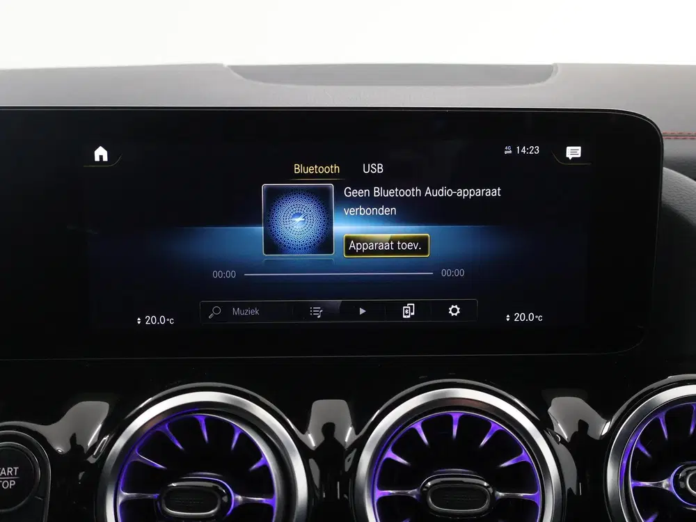 Mercedes-Benz EQA 250+ AMG Line 71 kWh uit 2024, foto 16