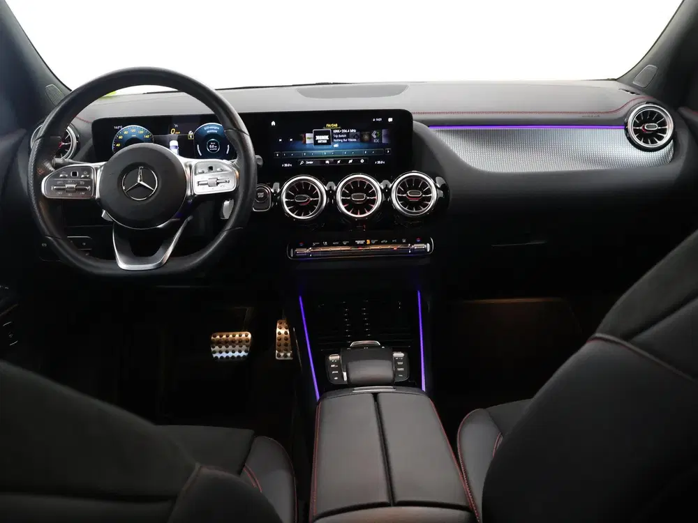 Mercedes-Benz EQA 250+ AMG Line 71 kWh uit 2024, foto 8