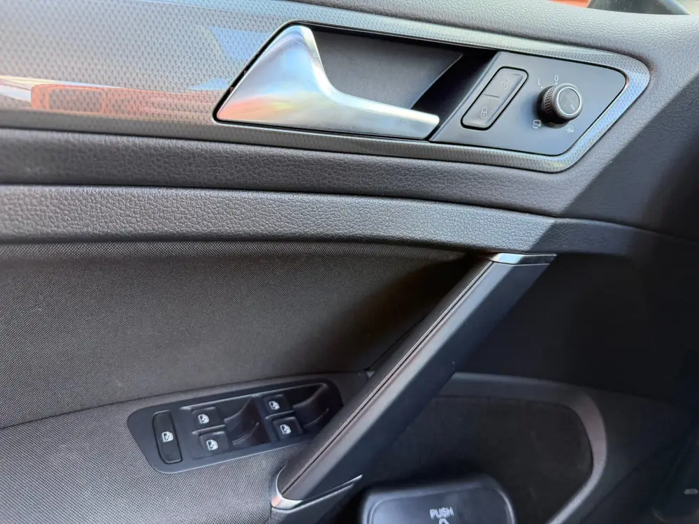 Volkswagen Golf VII Golf 1.6 TDI Highline DSG IQ-Drive carplay uit 2019, foto 12