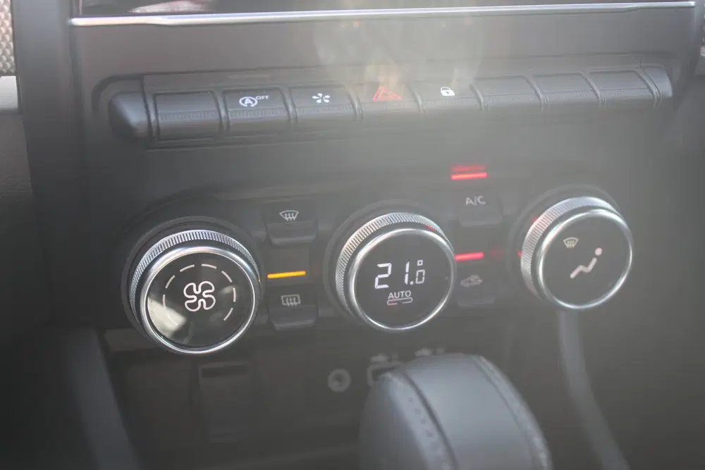Renault Arkana 1.3 TCe 140 Panorama dak l Applecarplay uit 2024, foto 20
