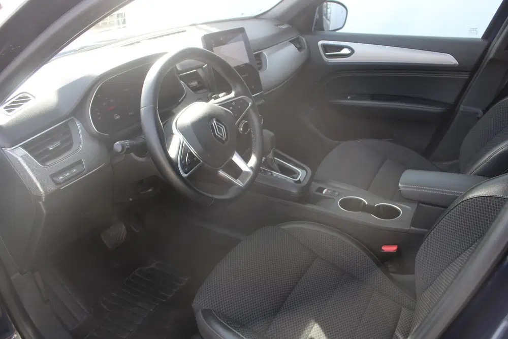 Renault Arkana 1.3 TCe 140 Panorama dak l Applecarplay uit 2024, foto 8