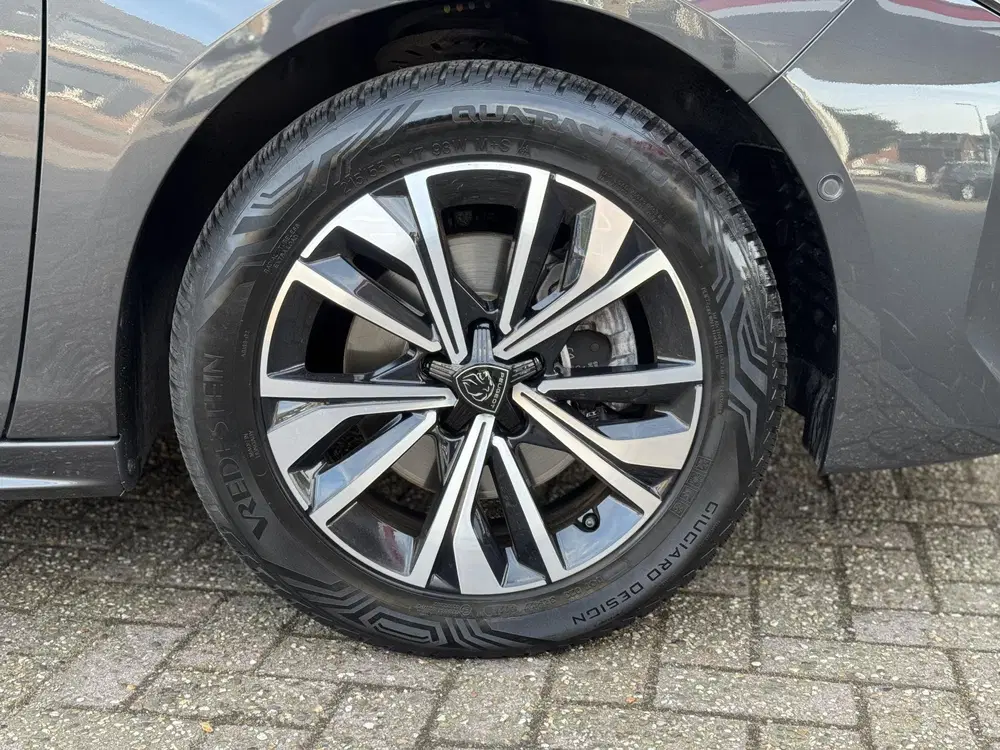 Peugeot 508 Allure uit 2023, foto 18
