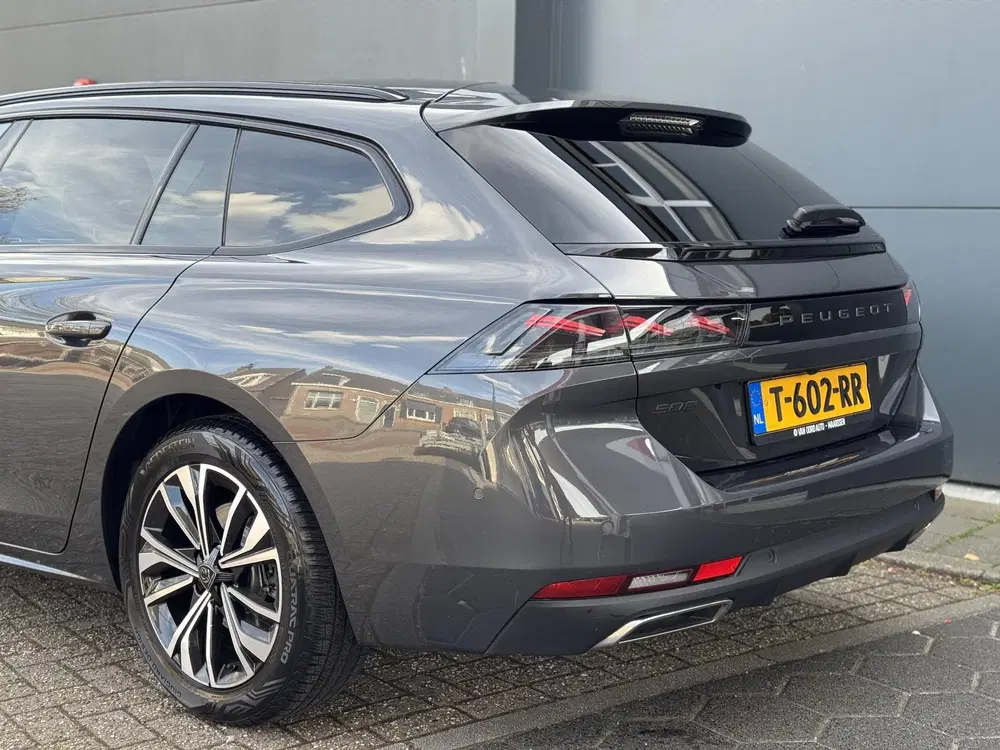 Peugeot 508 Allure uit 2023, foto 7