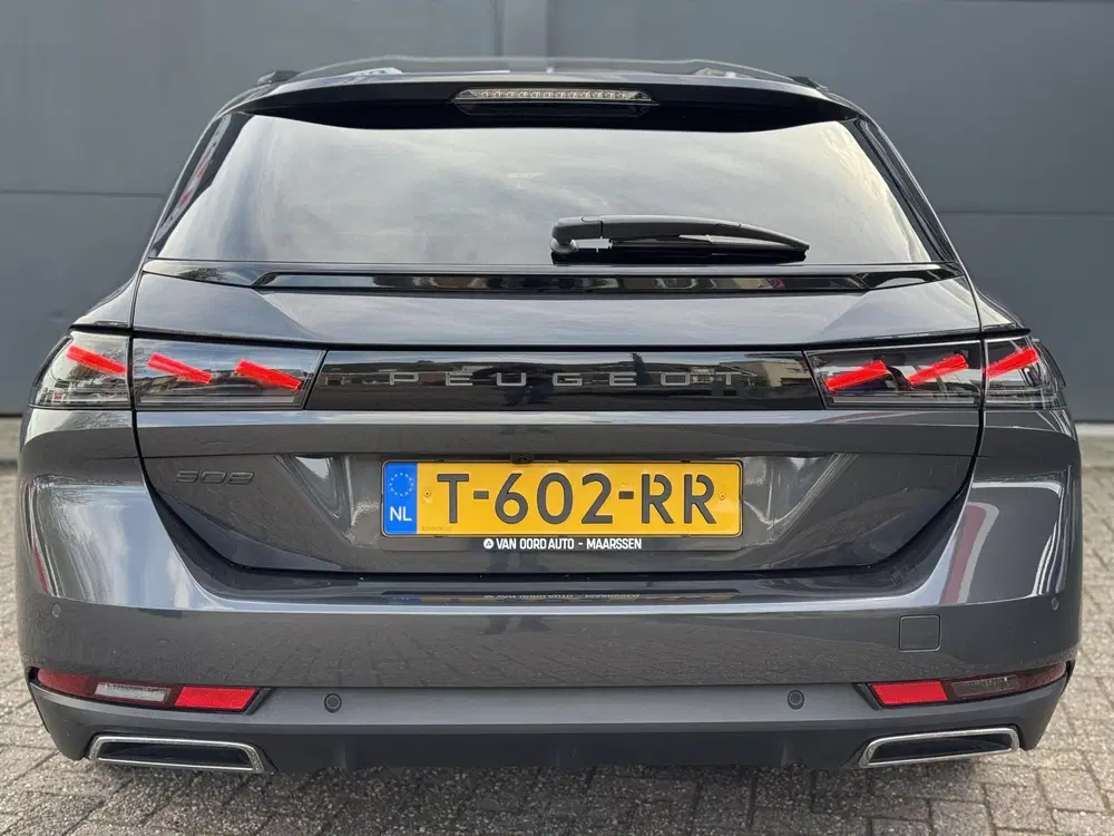 Peugeot 508 Allure uit 2023, foto 8