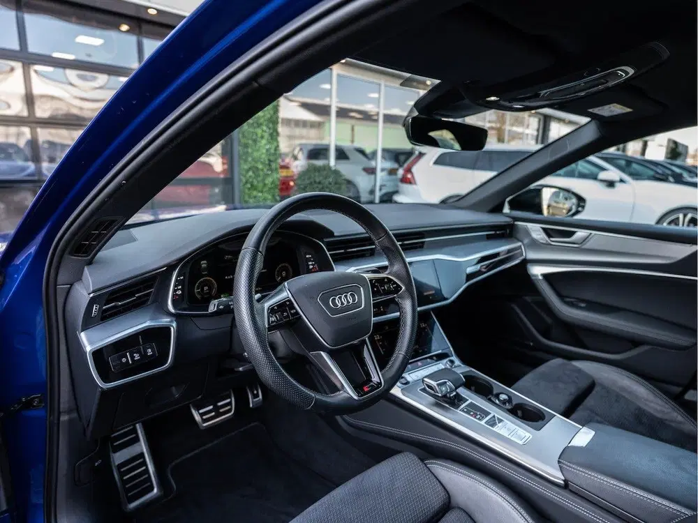 Audi A6 55 TFSIe 367PK Quattro Competition uit 2022, foto 14