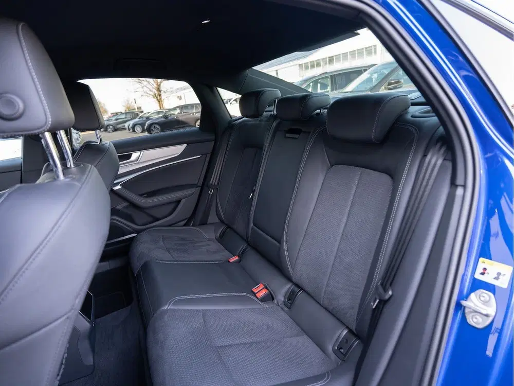 Audi A6 55 TFSIe 367PK Quattro Competition uit 2022, foto 16