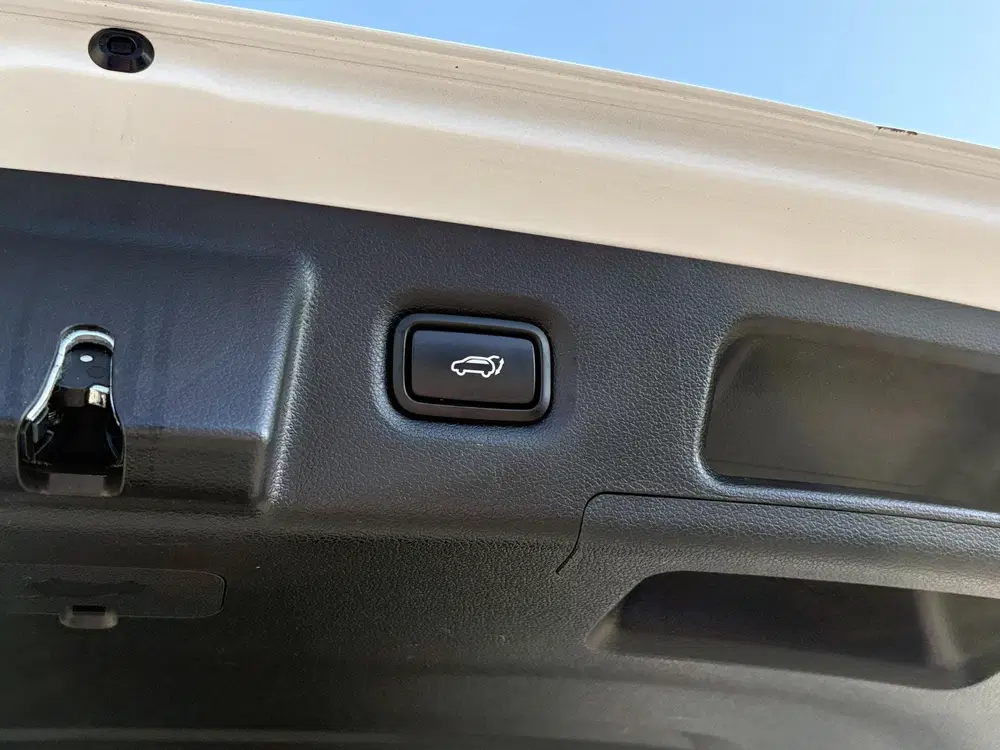 Hyundai SANTA FE 1.6 T-GDI PHEV Premium Sky 7p. uit 2023, foto 12