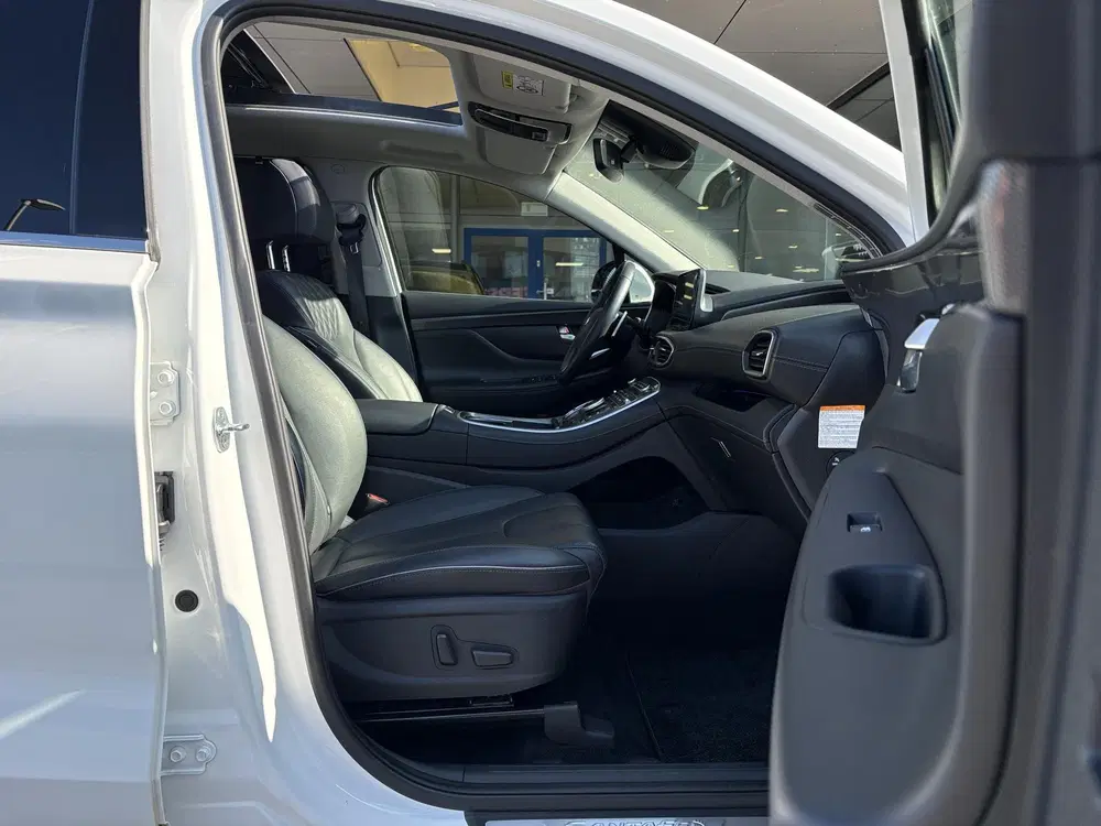 Hyundai SANTA FE 1.6 T-GDI PHEV Premium Sky 7p. uit 2023, foto 5