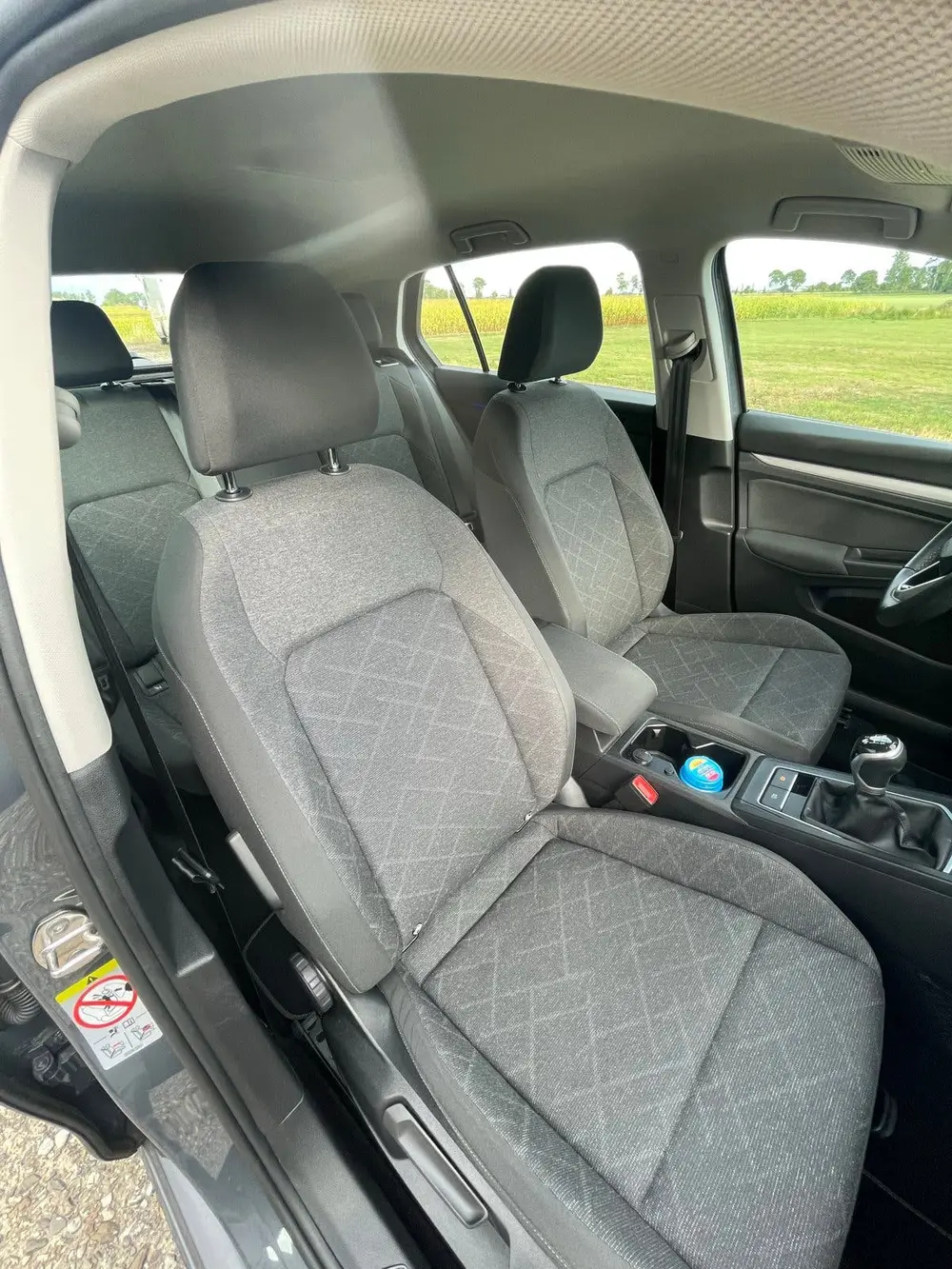 Volkswagen Golf 1.0 TSI 110pk 2021 Grijs uit 2021, foto 10
