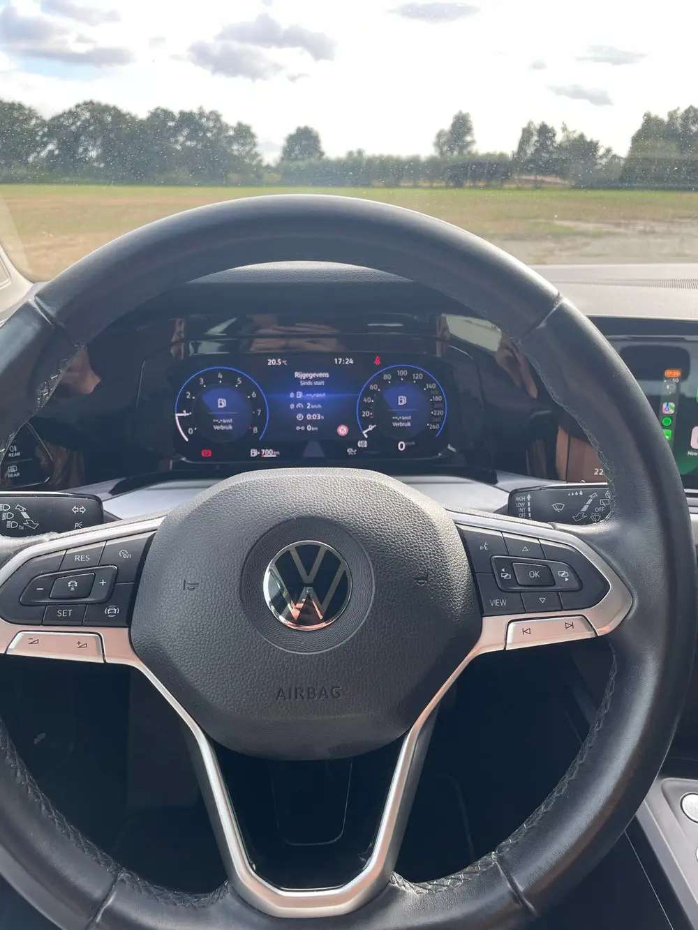 Volkswagen Golf 1.0 TSI 110pk 2021 Grijs uit 2021, foto 7