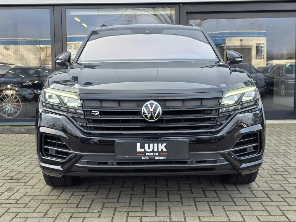 Volkswagen Touareg 3.0 TSi 4MOTION R + PANO DAK + LED + TREK uit 2020, foto 3