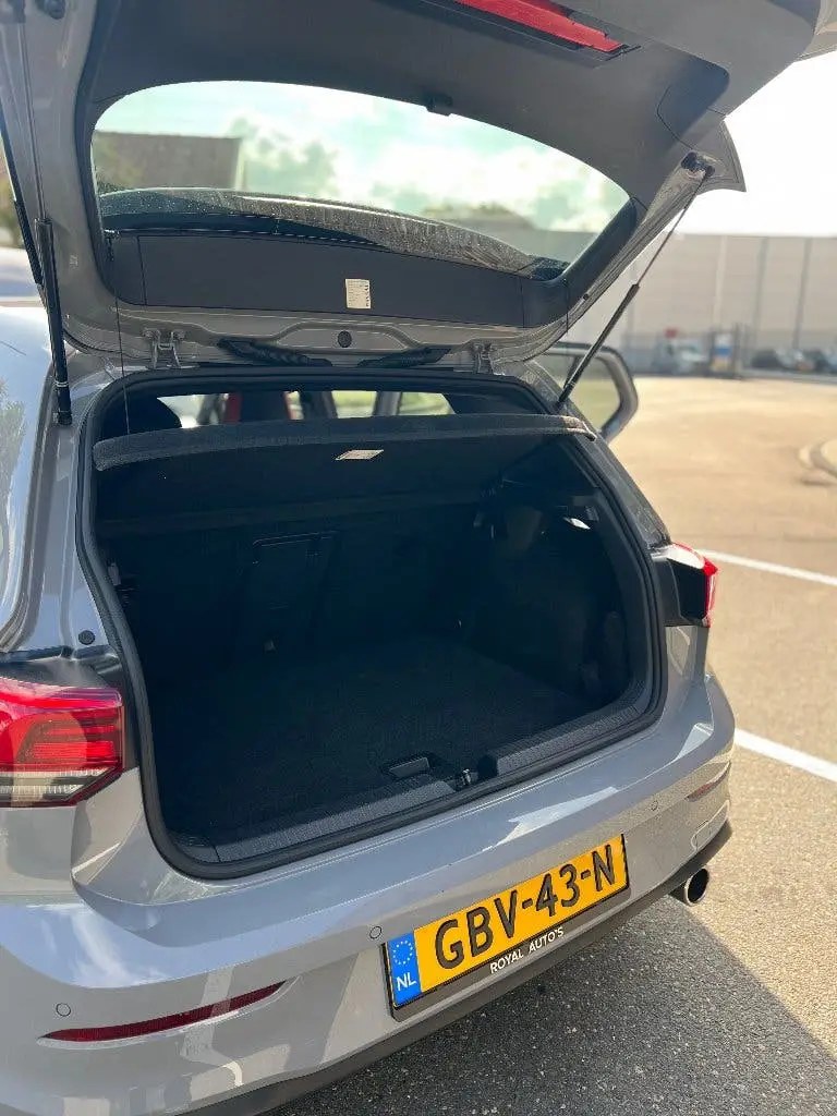 Volkswagen Golf 2.0 TSI 245pk 7-DSG 2023 Grijs uit 2023, foto 13