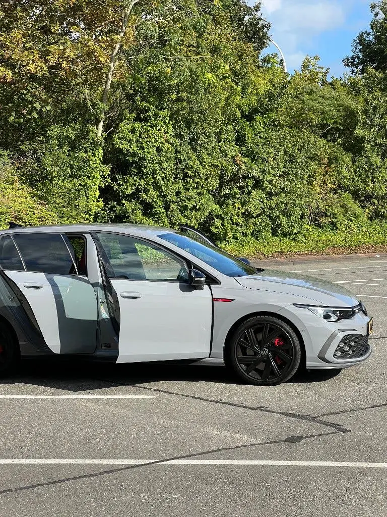 Volkswagen Golf 2.0 TSI 245pk 7-DSG 2023 Grijs uit 2023, foto 18