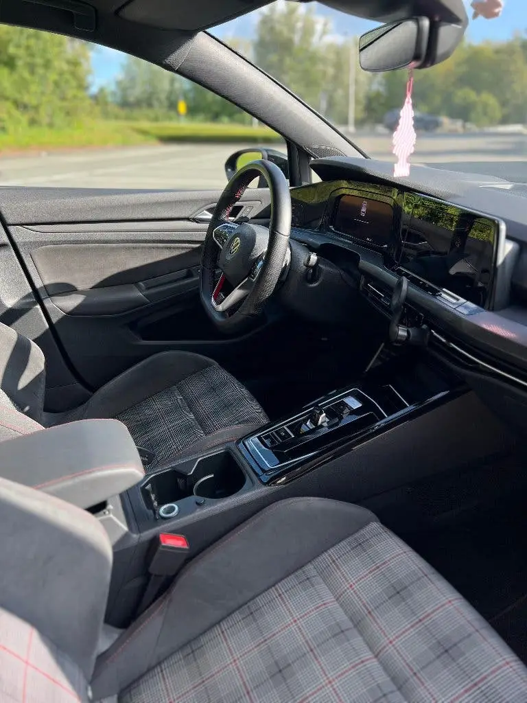 Volkswagen Golf 2.0 TSI 245pk 7-DSG 2023 Grijs uit 2023, foto 7