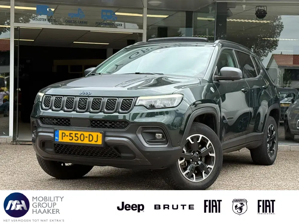 Jeep Compass 4xe 240 Plug-in Hybrid Electric Trailhawk uit 2022