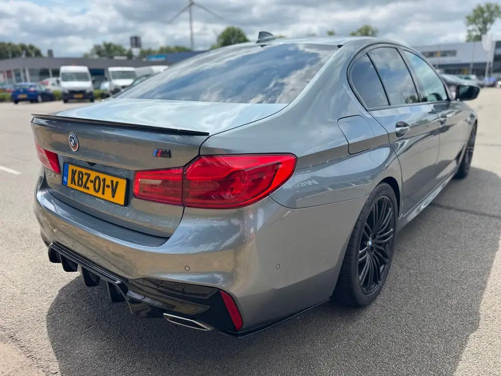 BMW 5-Serie 530e iPerformance High Executive M Pakket Messag uit 2019, foto 2