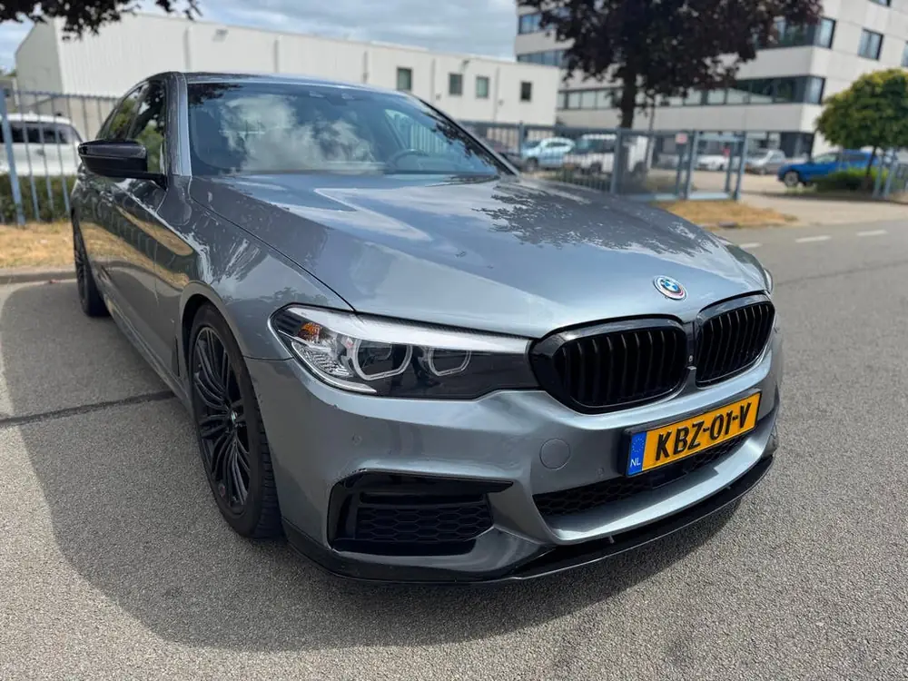 BMW 5-Serie 530e iPerformance High Executive M Pakket Messag uit 2019, foto 3