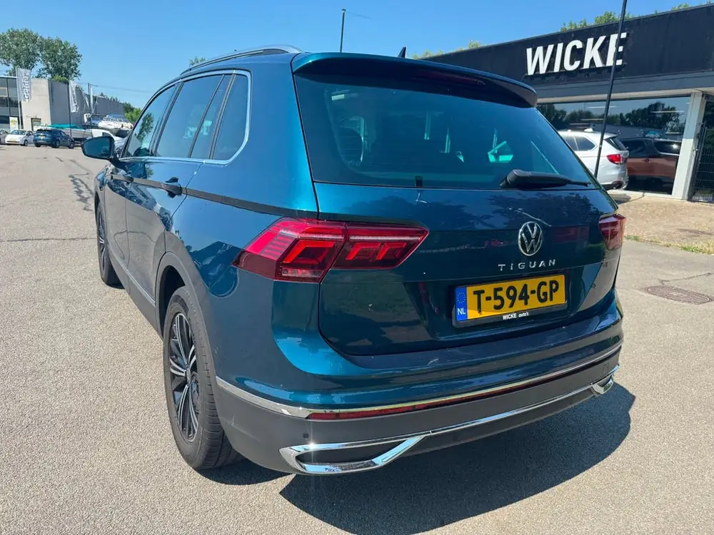 Volkswagen Tiguan 2.0 TDI 150PK DSG PANO LED KEYLESS uit 2022, foto 2