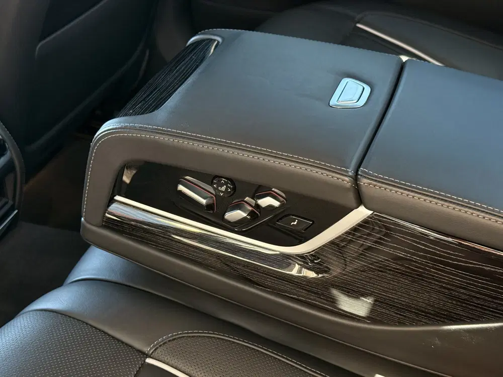BMW 7-serie 7 Serie 745e High Executive uit 2021, foto 10