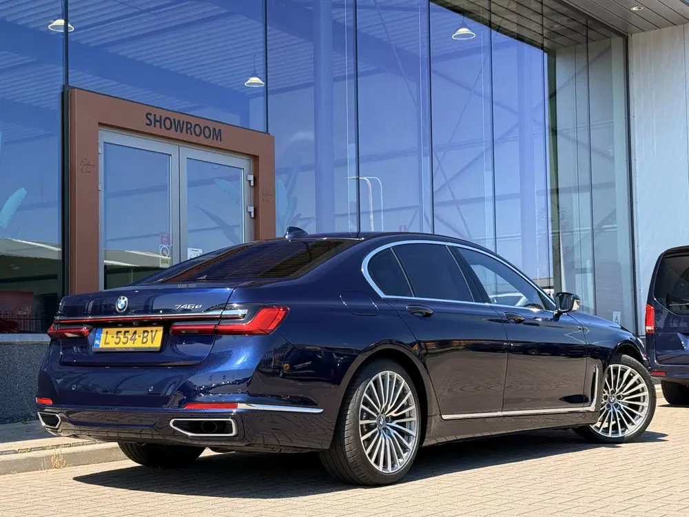 BMW 7-serie 7 Serie 745e High Executive uit 2021, foto 16
