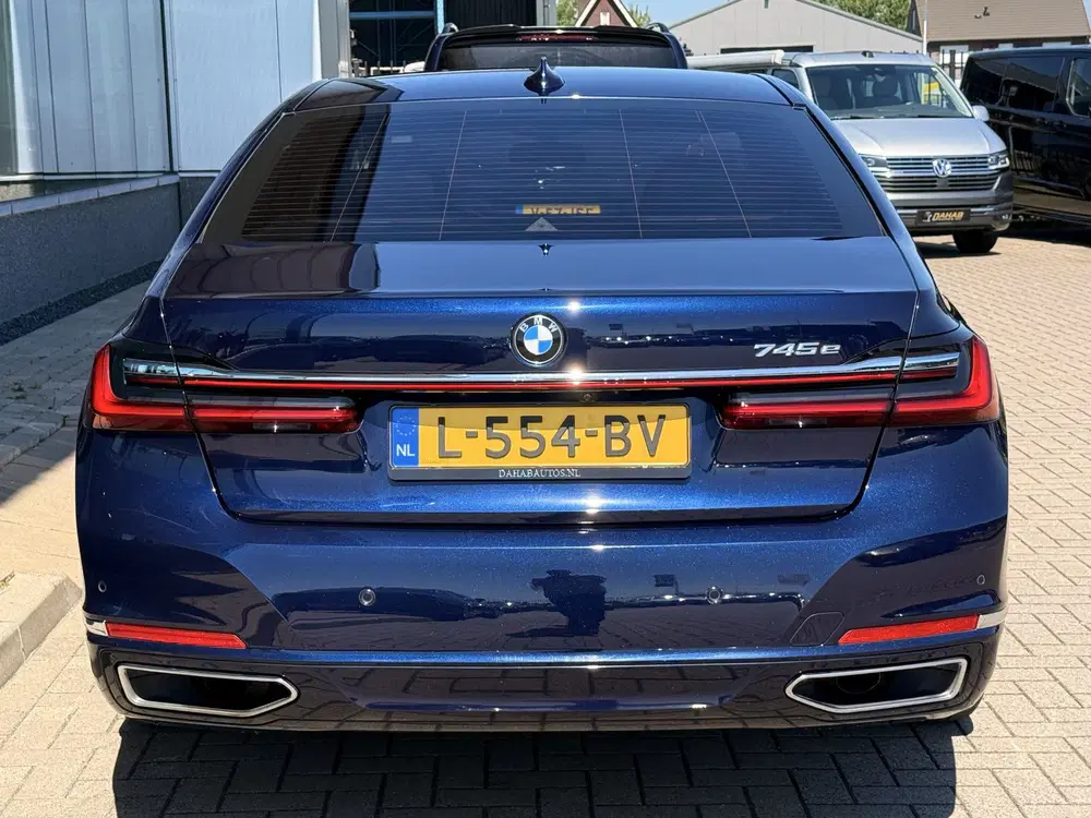 BMW 7-serie 7 Serie 745e High Executive uit 2021, foto 18