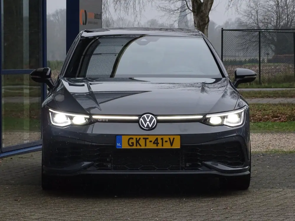 Volkswagen Golf 2.0 TSI GTI (bj 2023, automaat) uit 2023, foto 2