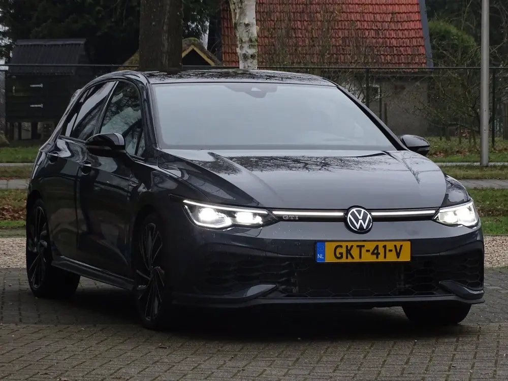 Volkswagen Golf 2.0 TSI GTI (bj 2023, automaat) uit 2023, foto 3