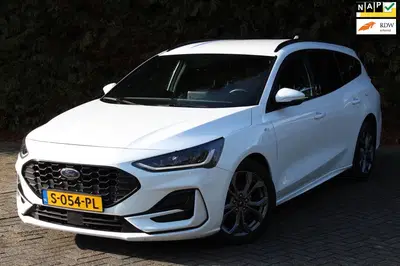 Ford Focus 1.0 EcoBoost Hybrid ST Line Style 155PK uit 2023