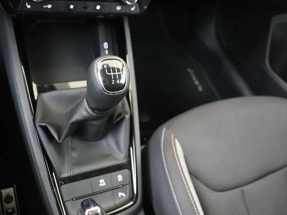 Skoda Kamiq 1.0 TSI Business Edition uit 2025, foto 19
