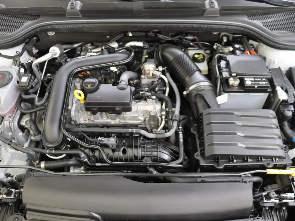 Skoda Kamiq 1.0 TSI Business Edition uit 2025, foto 5