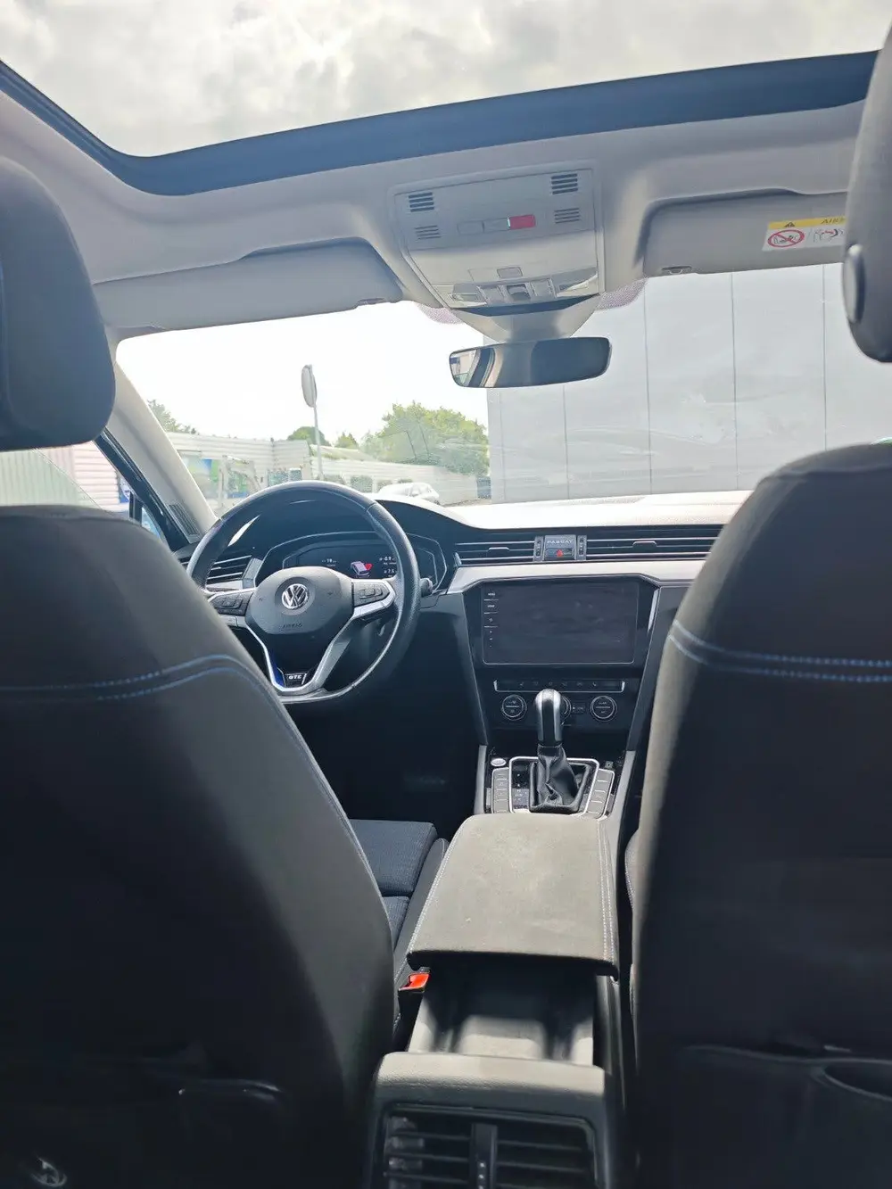 Volkswagen Passat Variant Passat 1.4 TSI Phev 218pk 6-DSG 2020 Bruin uit 2020, foto 5