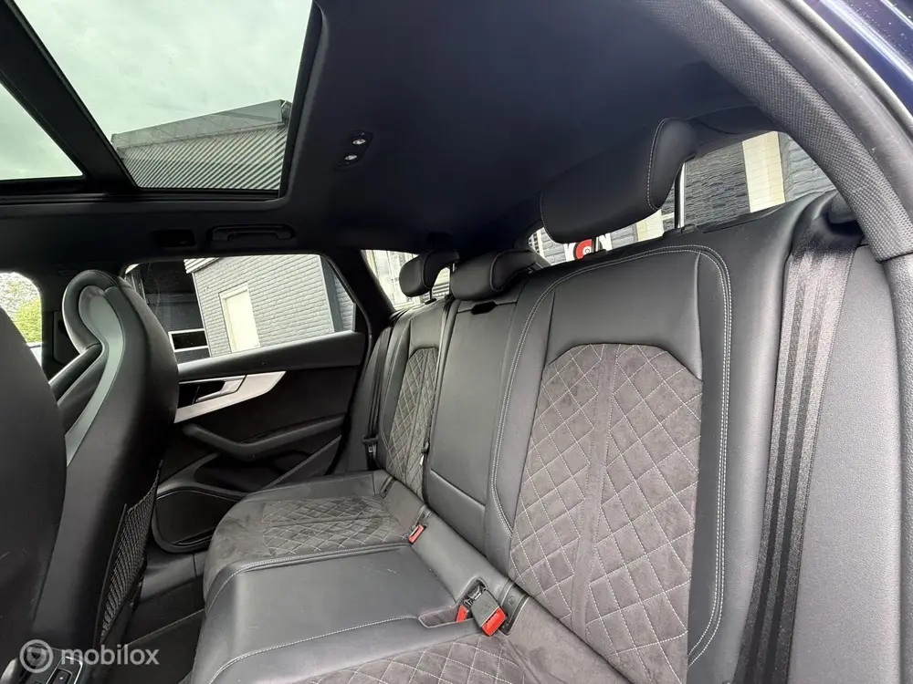 Audi A4 35 TFSI Launch edition Sport uit 2019, foto 20