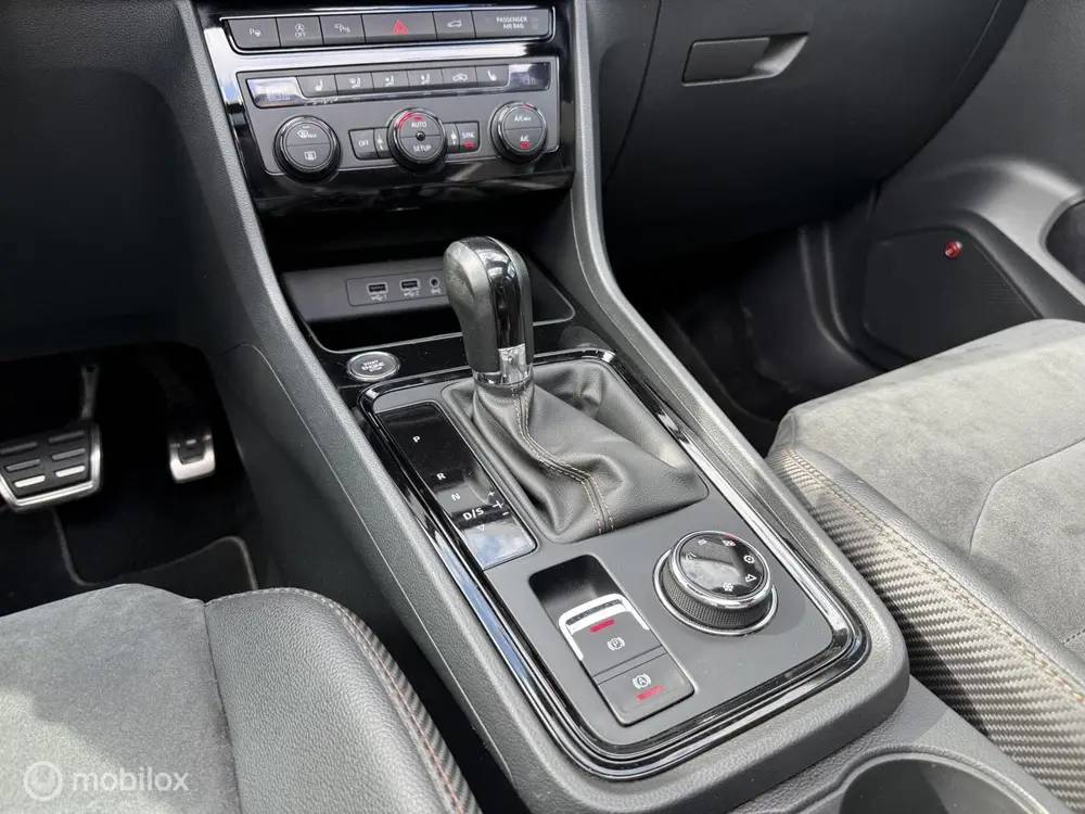 Cupra Ateca 2.0 TSI 4DRIVE Kuipstoelen/Pano.dak/Maxton/Beats uit 2019, foto 13