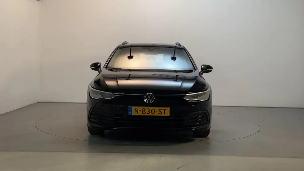 Volkswagen Golf Variant 1.0 TSI 110pk Life Sfeerverlichting uit 2022, foto 14