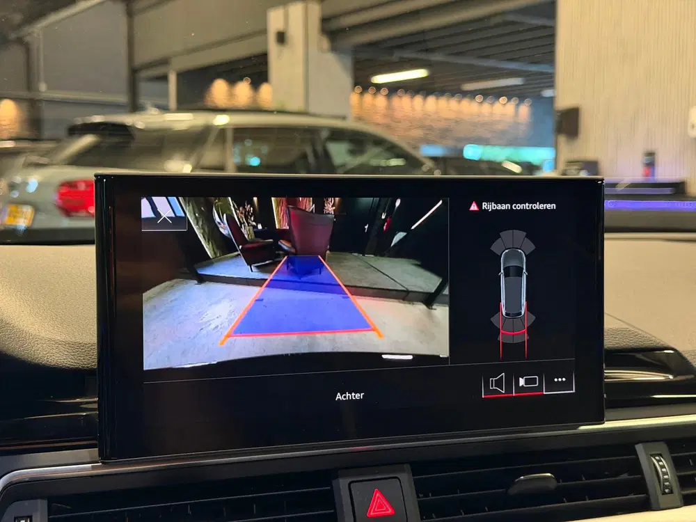 Audi A4 40 TFSI quattro 3X S-Line uit 2021, foto 13