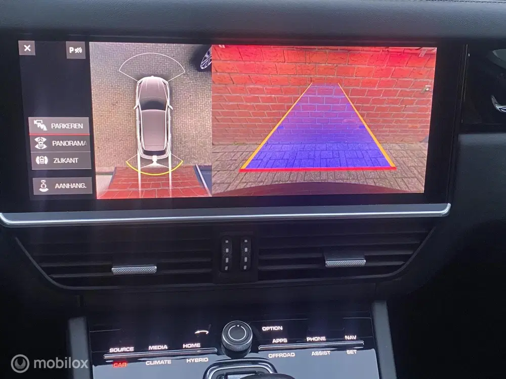 Porsche Cayenne 3.0 E-Hybrid PANO LUCHT BTW NL-AUTO uit 2021, foto 16