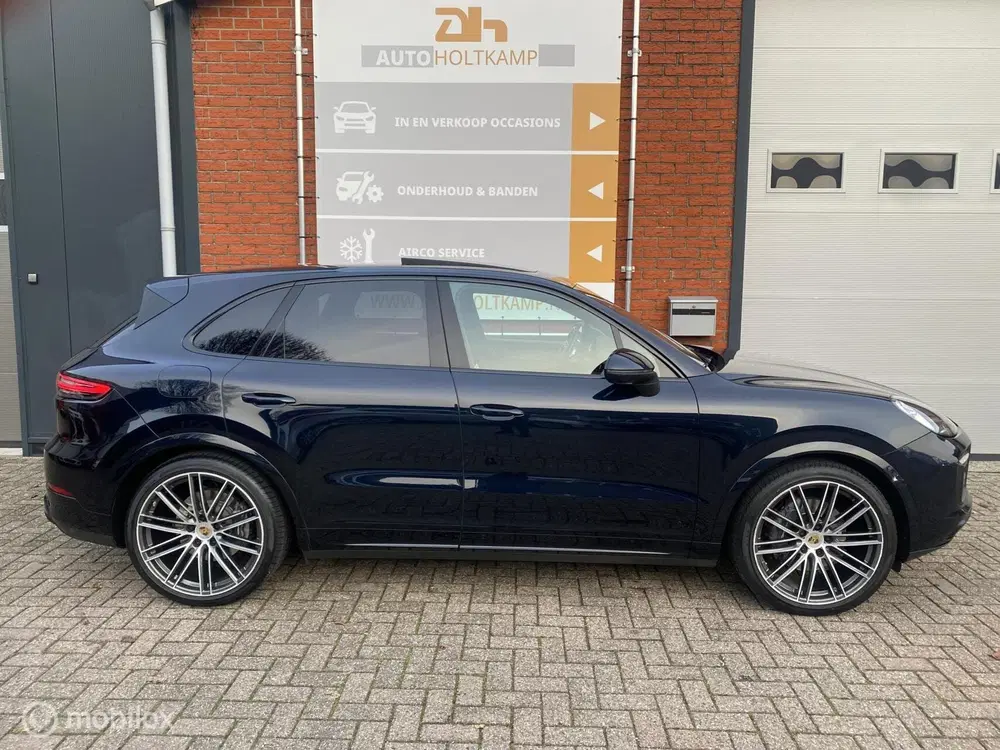 Porsche Cayenne 3.0 E-Hybrid PANO LUCHT BTW NL-AUTO uit 2021, foto 5