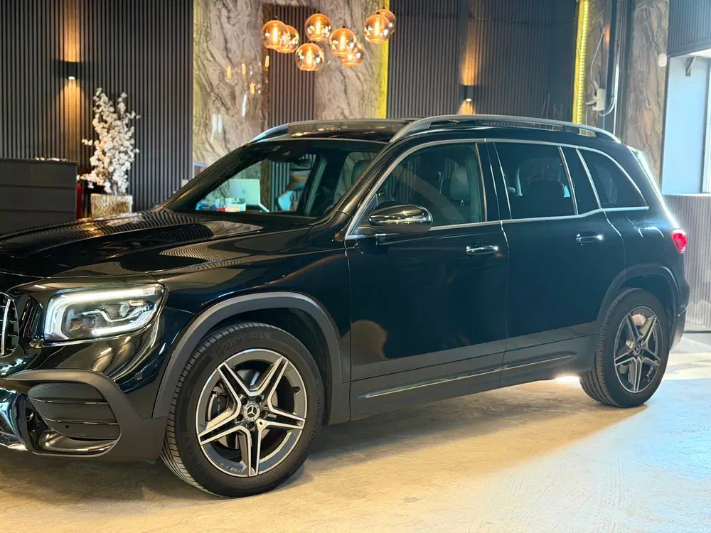 Mercedes-Benz GLB 200 AMG uit 2020, foto 6