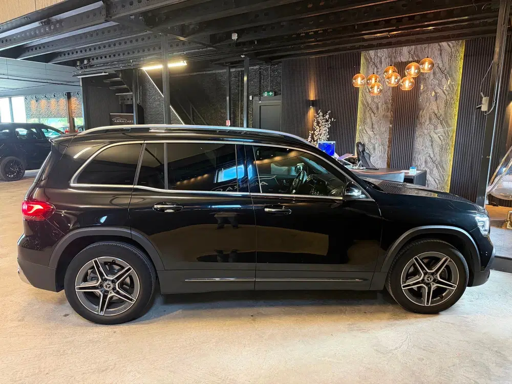 Mercedes-Benz GLB 200 AMG uit 2020, foto 8