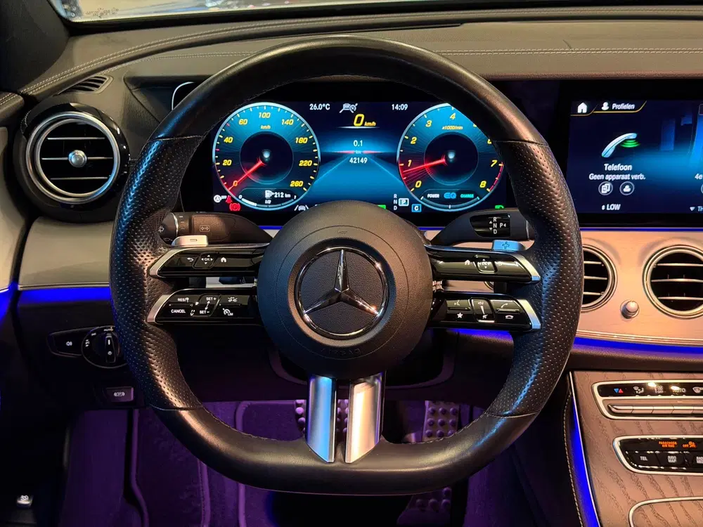 Mercedes-Benz E-Klasse 200 AMG Line uit 2020, foto 15