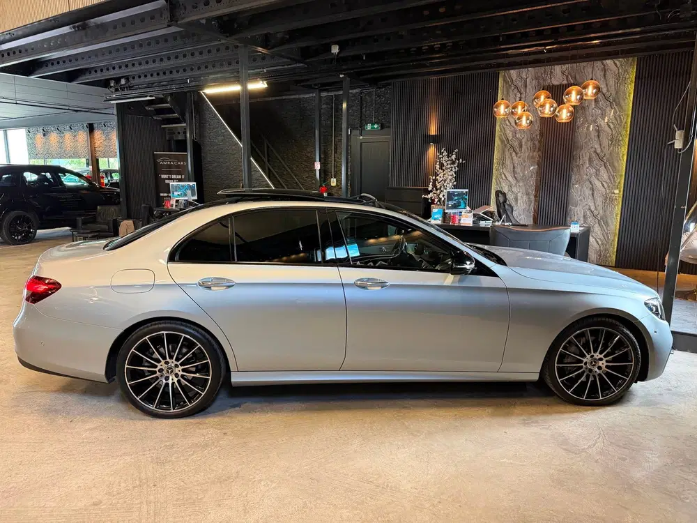 Mercedes-Benz E-Klasse 200 AMG Line uit 2020, foto 8