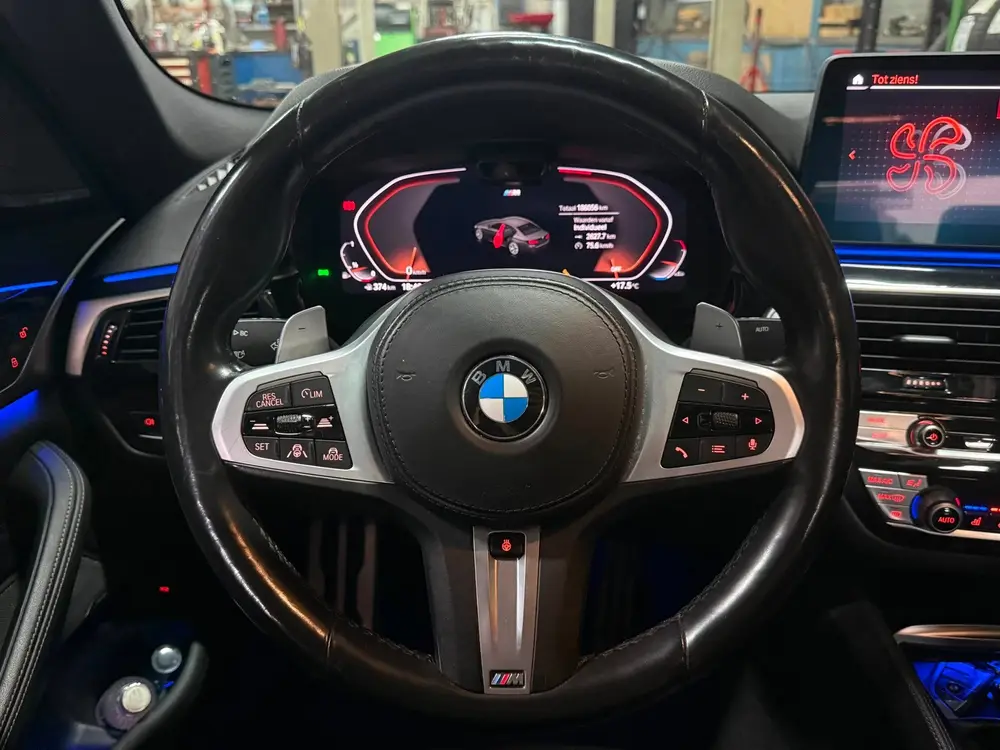 BMW 5-serie 520i High Executive Edition M Sport uit 2022, foto 11