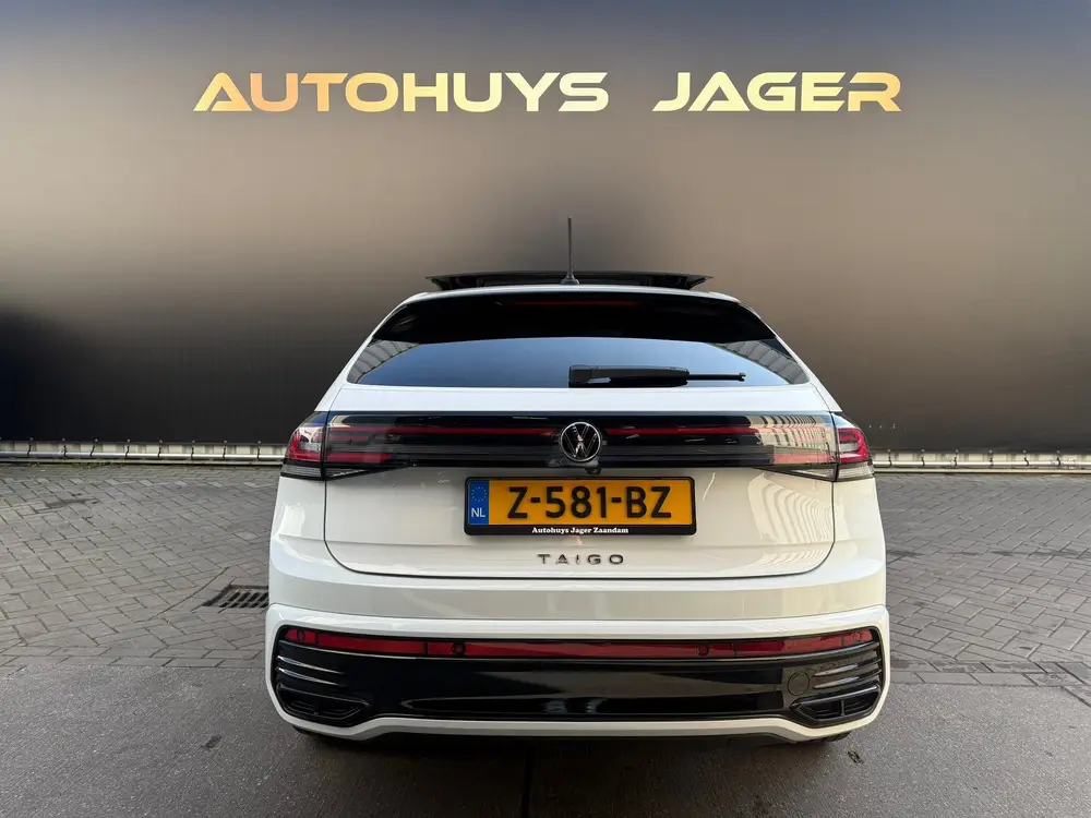 Volkswagen Taigo 1.5 TSI R-Line Business Pano Carplay Camera uit 2022, foto 5