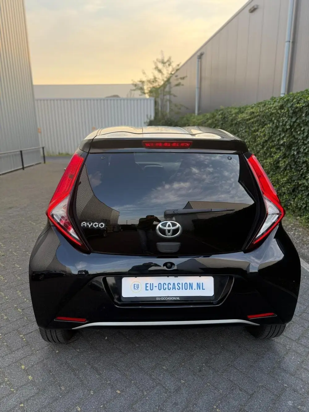 Toyota Aygo 1.0 VVT-i X-PLAY 72PK 2019 | CARPLAY | HALF-LEDE uit 2019, foto 5