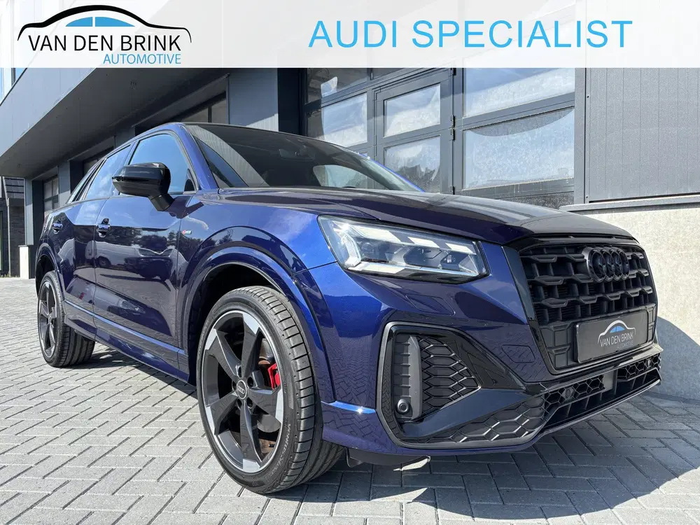 Audi Q2 35 TFSI S-Line Pano Navarra blauw (bj 2022 uit 2022