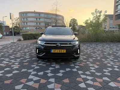 Volkswagen T-Roc 2.0 TSI 300pk 4Motion 7-DSG 2022  Akra uit 2022